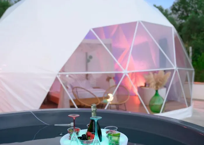 Mara Luxury Experience *